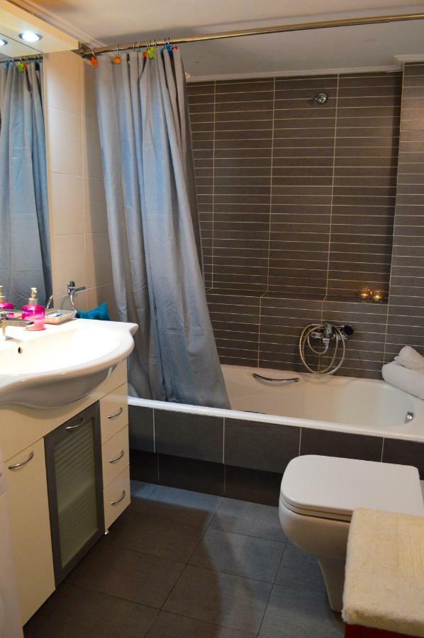 Acropolis Apartment Athena Bagian luar foto